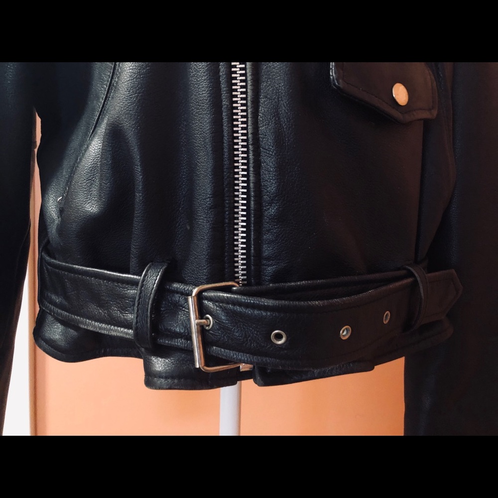 Leather jacket - Picture 4 of 8